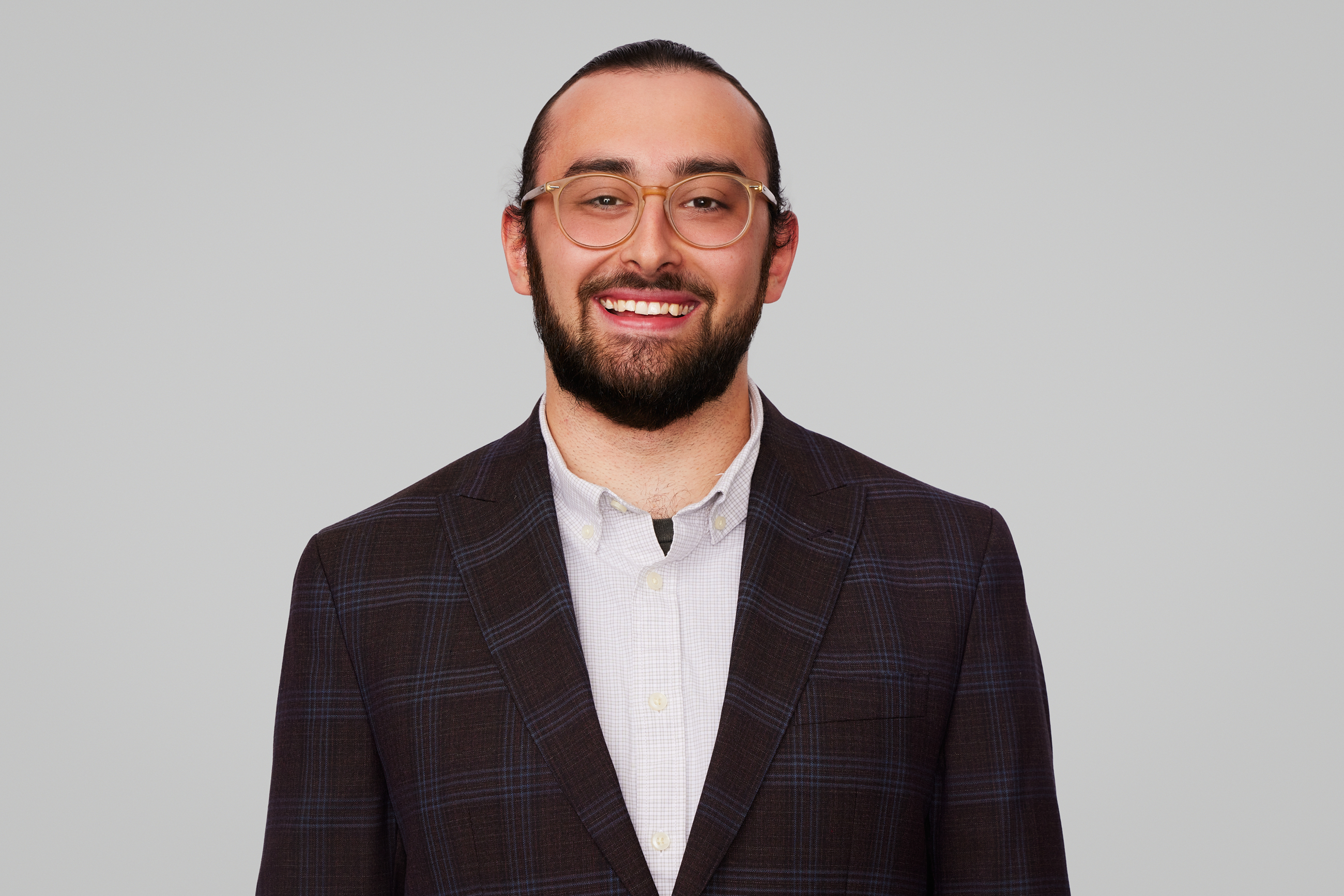 Joe Sisneros's Headshot