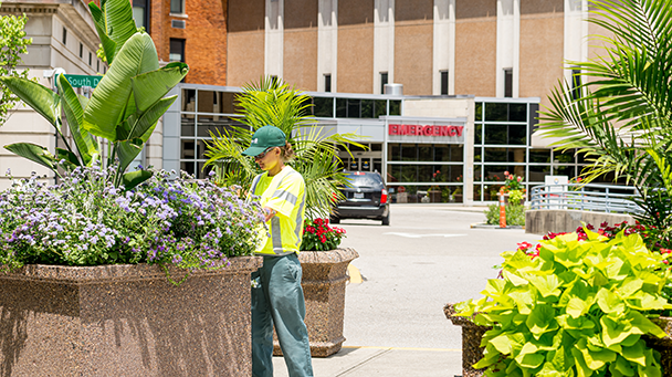 Commercial Css Trihealth Sideimage5 608X341