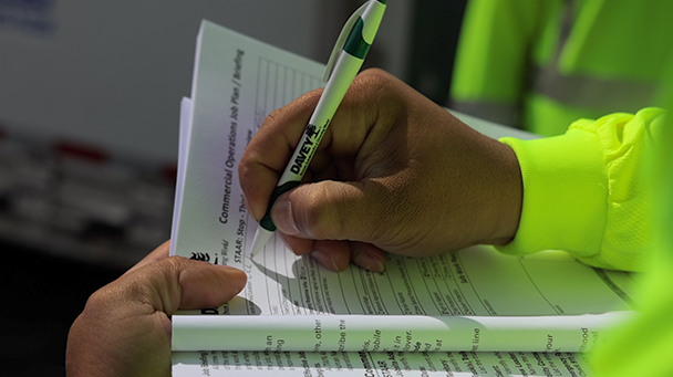 Commercial Case Study Cuyahog Library Sideimage4 608X341