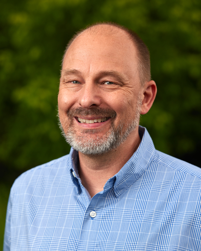 Silas Mathes's Headshot